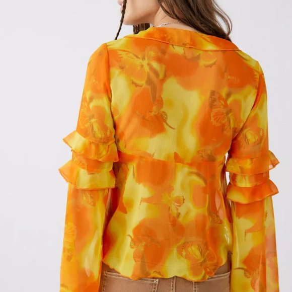 NWT Retail $69- UO Janet Split Hem Blouse - Picture 3 of 4